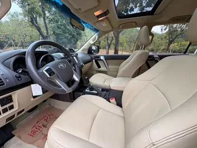 Toyota Prado 2015, 109000 км, за 24830.94 USD