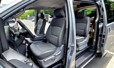 Hyundai Starex 2011, 54754 км, за 5901.27 USD - фото 9