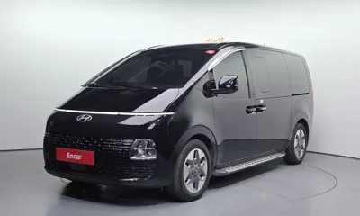 Hyundai Staria · 2025 год
