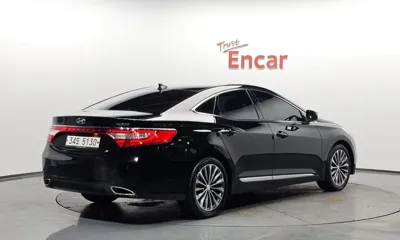 Hyundai Grandeur 2014, 107802 км, за 5748.26 USD