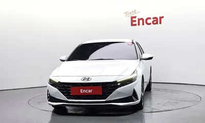 Hyundai Avante 2021, 49745 км, за 10742.68 USD