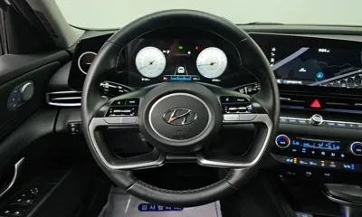 Hyundai Avante 2021, 49745 км, за 10742.68 USD - фото 15