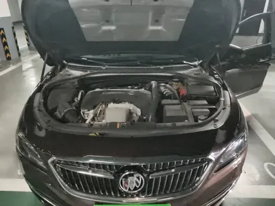 Buick LaCrosse 2018, 63400 км, за 10226.41 USD - фото 11