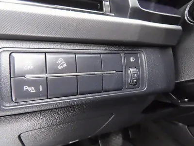 KG_Mobility_Ssangyong Rexton 2024, 115000 км, за 12026.26 USD - фото 17