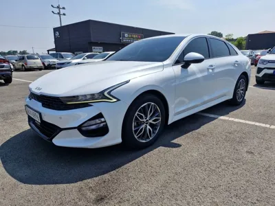 Kia K5 2022, 92287 км, за 17657.87 USD