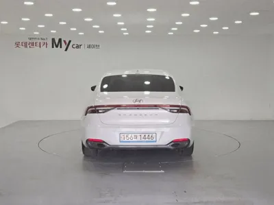 Hyundai Grandeur 2022, 64476 км, за 13531.28 USD