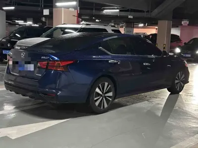 Nissan Teana 2021, 79000 км, за 10166.63 USD
