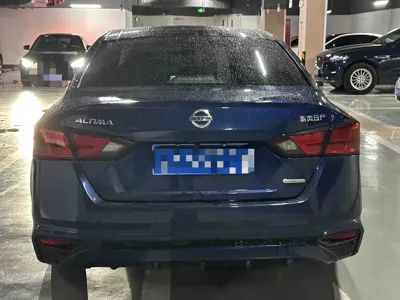 Nissan Teana 2021, 79000 км, за 10166.63 USD