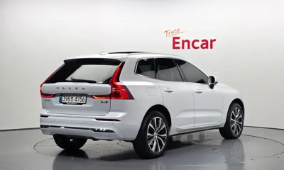 Volvo XC60 2022, 48388 км, за 29573.57 USD