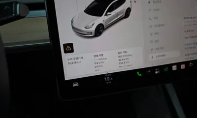 Tesla Model 3 2022, 51678 км, за 25937.71 USD - фото 8