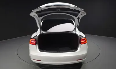 Tesla Model 3 2022, 51678 км, за 25937.71 USD - фото 20