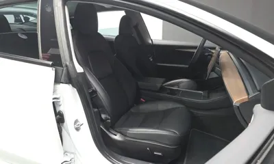 Tesla Model 3 2022, 51678 км, за 25937.71 USD - фото 26