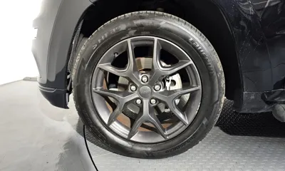 Jeep Cherokee 2019, 140893 км, за 10576.42 USD