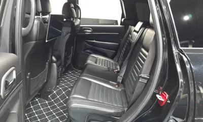 Jeep Cherokee 2019, 140893 км, за 10576.42 USD - фото 11
