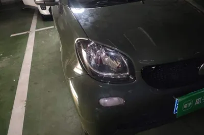 Smart Fortwo 2019, 46600 км, за 11578 USD - фото 7