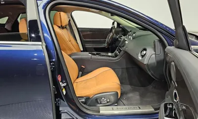 Jaguar XJ 2017, 100587 км, за 10838.15 USD - фото 11