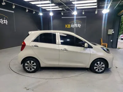 Kia Morning 2016, 90228 км, за 3972.13 USD