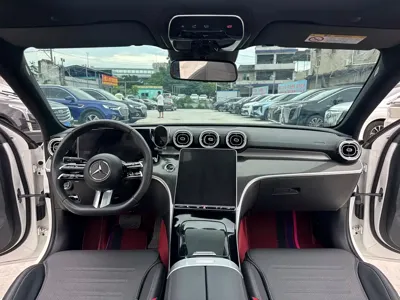 Mercedes-Benz C-Class 2025, 22100 км, за 27081.56 USD - фото 9