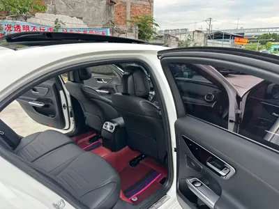 Mercedes-Benz C-Class 2025, 22100 км, за 27081.56 USD - фото 11