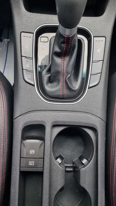 Hyundai i30 2017, 95720 км, за 6825.71 USD - фото 17