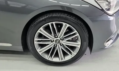Genesis G80 2018, 70100 км, за 9124.33 USD