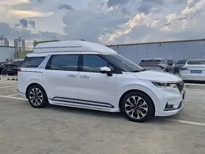 Kia Canival 2021, 86496 км, за 23581.18 USD
