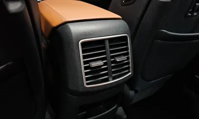 Kia Sportage 2022, 57118 км, за 15688.59 USD - фото 33