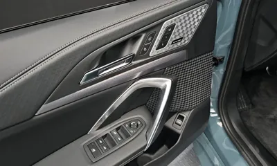 BMW iX2 2024, 28801 км, за 36661.42 USD - фото 29