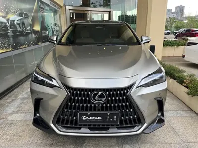 Lexus NX 2023, 3900 км, за 33548.5 USD