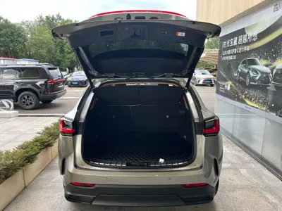 Lexus NX 2023, 3900 км, за 33594.1 USD - фото 8