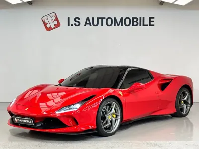 Ferrari F8 · 2021 год