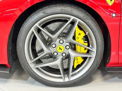 Ferrari F8 2021, 11000 км, за 247557.13 USD