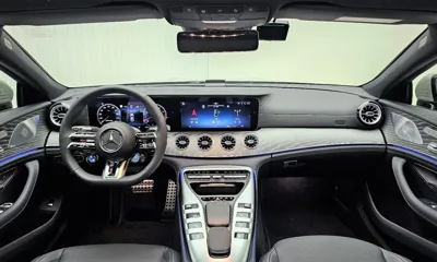 Mercedes-Benz AMG GT 2026, 433 км, за 95838.26 USD - фото 7