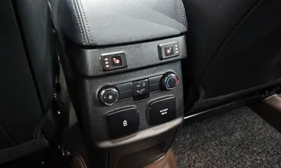 Ford Explorer 2018, 78687 км, за 11115.5 USD - фото 18