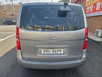 Hyundai Starex 2017, 115453 км, за 5129.04 USD