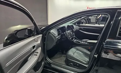 Hyundai Sonata 2023, 36711 км, за 18688.54 USD - фото 11
