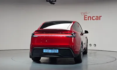 Tesla Model Y 2026, 9818 км, за 35381.38 USD
