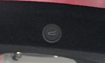 Tesla Model Y 2026, 9818 км, за 35114.03 USD - фото 33
