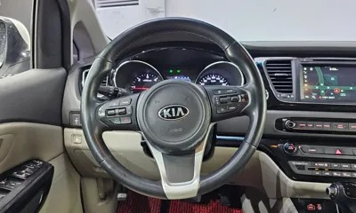 Kia Canival 2016, 179003 км, за 5665.17 USD - фото 13
