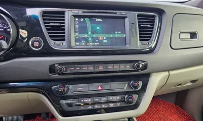 Kia Canival 2016, 179003 км, за 5665.17 USD - фото 14