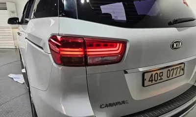 Kia Canival 2016, 179003 км, за 5665.17 USD - фото 23