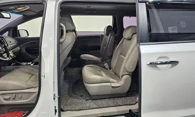 Kia Canival 2016, 179003 км, за 5665.17 USD - фото 26