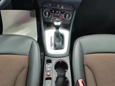 Audi Q3 2018, 58300 км, за 10152.07 USD - фото 16
