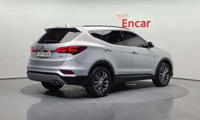 Hyundai Santafe 2018, 97630 км, за 9425.99 USD - фото 2