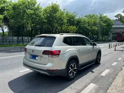 Volkswagen Teramont 2019, 160000 км, за 13469.5 USD