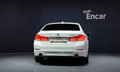 BMW 5-Series 2020, 63305 км, за 19957.09 USD