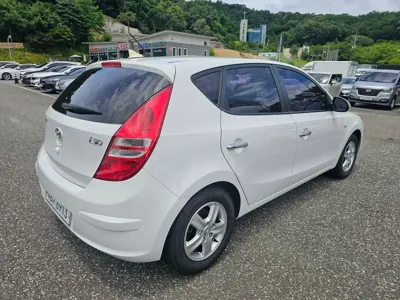 Hyundai i30 2010, 65379 км, за 3192.18 USD - фото 6