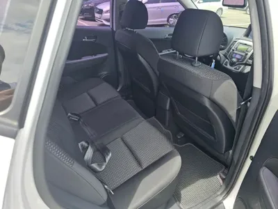 Hyundai i30 2010, 65379 км, за 3192.18 USD - фото 13