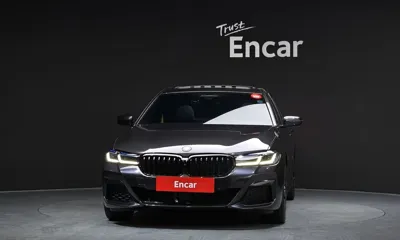 BMW 5-Series 2023, 48685 км, за 30987.77 USD