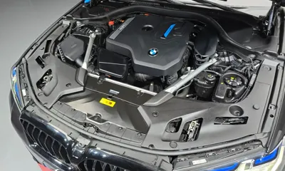 BMW 5-Series 2023, 48685 км, за 30987.77 USD - фото 6